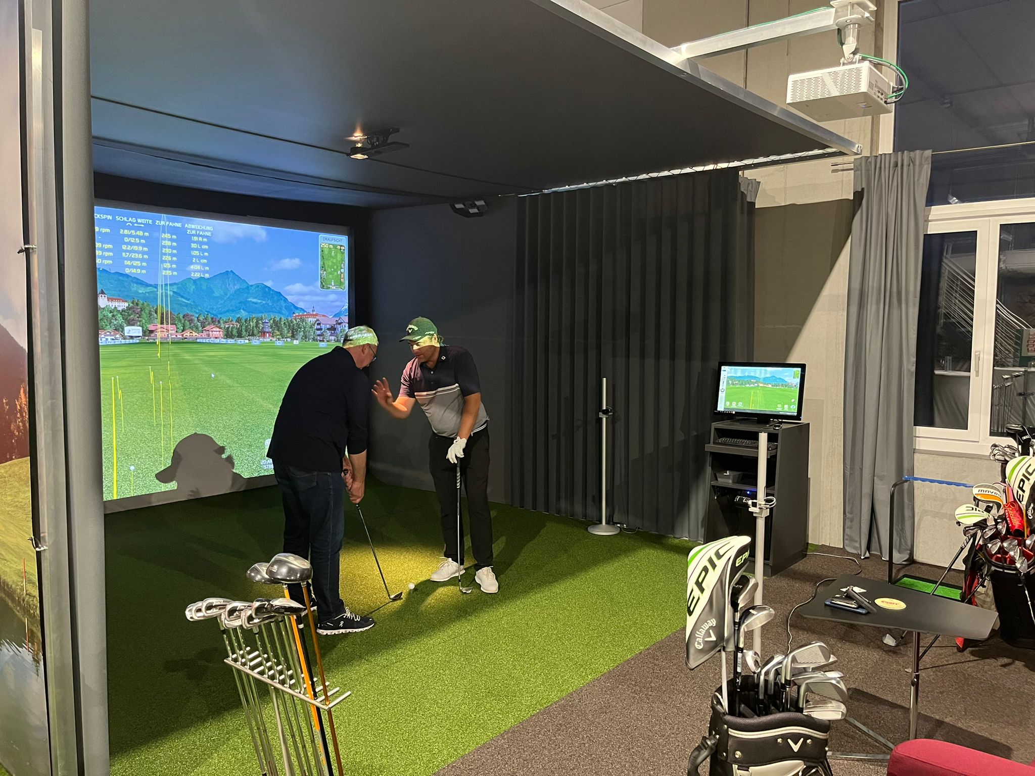 event-meet-greet-eagle-indoor-2