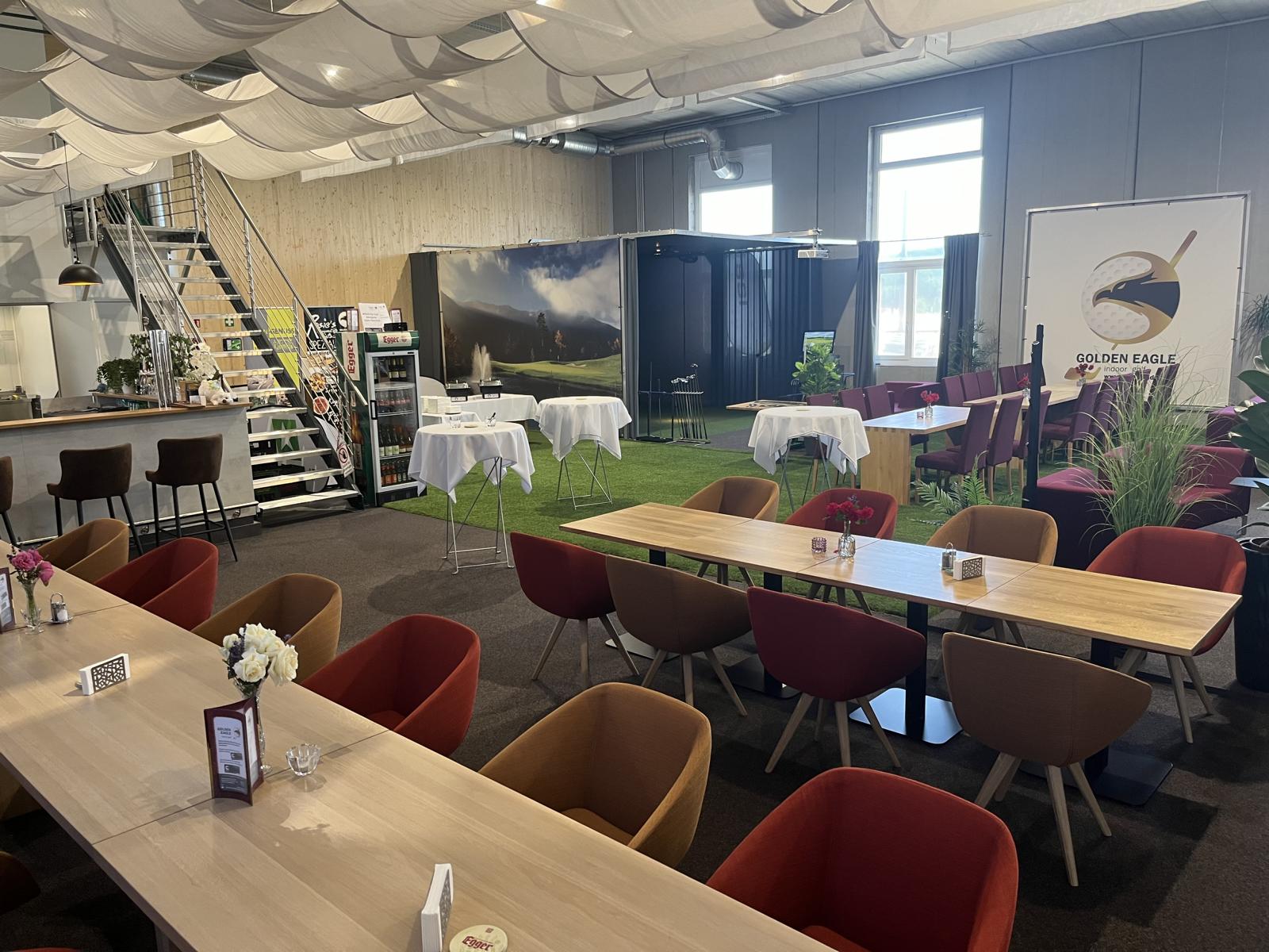 indoor-golf-eagle-lounge-event-geburtstag-tische