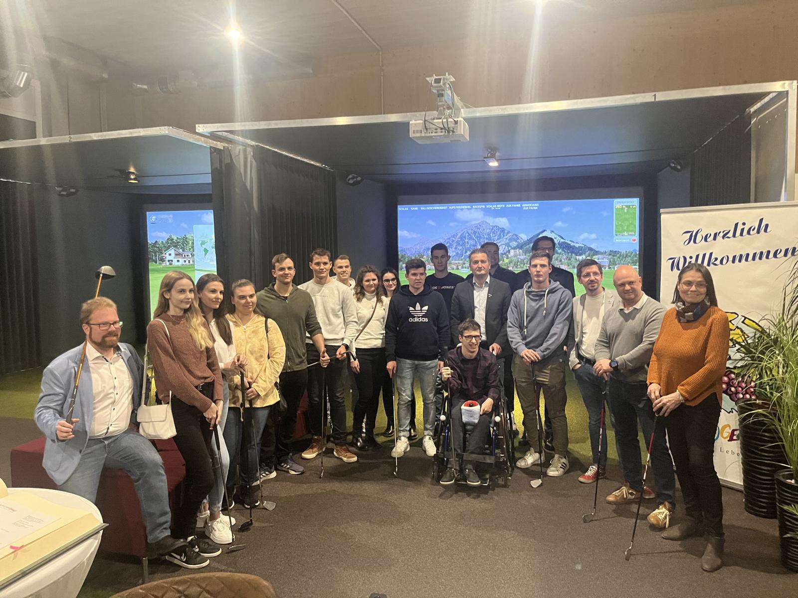 Jungbürgerfeier Herzogenburg-26.11.2022
Gruppenbild